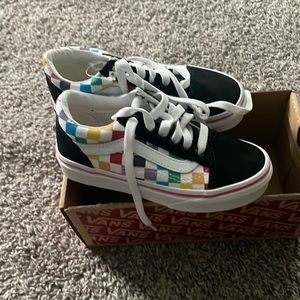 brand new toddler 11.5 never worn